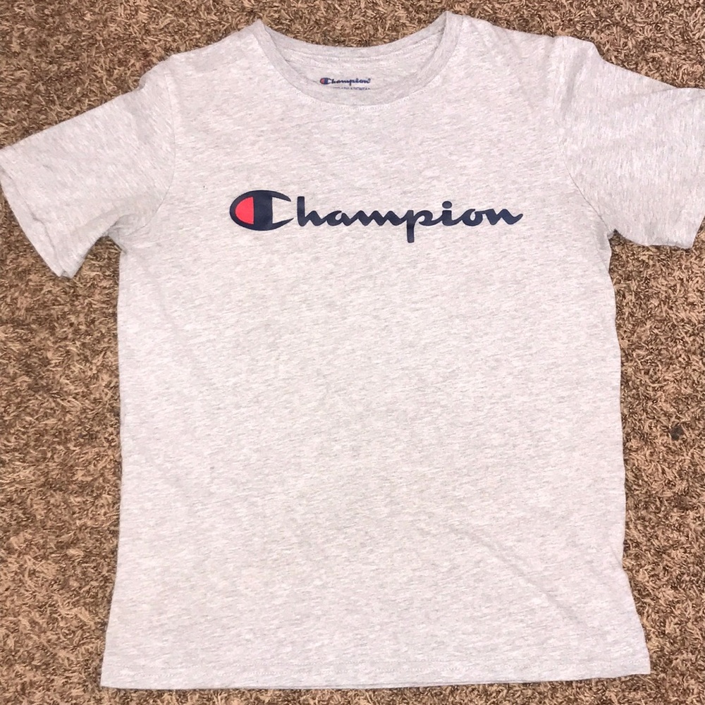 Champion t shirt